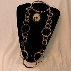 Your choice-shell disk&wooden beads choker or long necklace tortoiseshellcircles